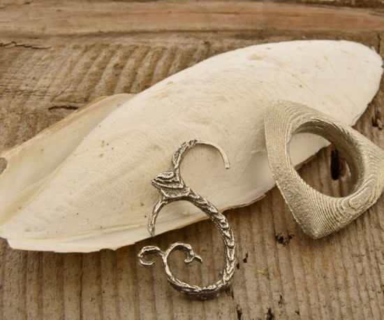 Immagine di Giessen - Silbergiessen mit Sand und Sepia